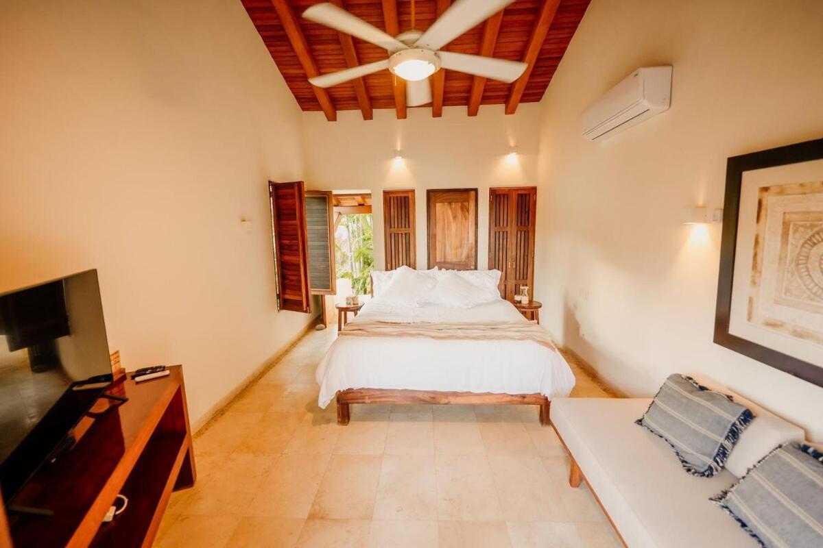Dream Villa With Private Beach And Catering Zihuatanejo Exterior photo