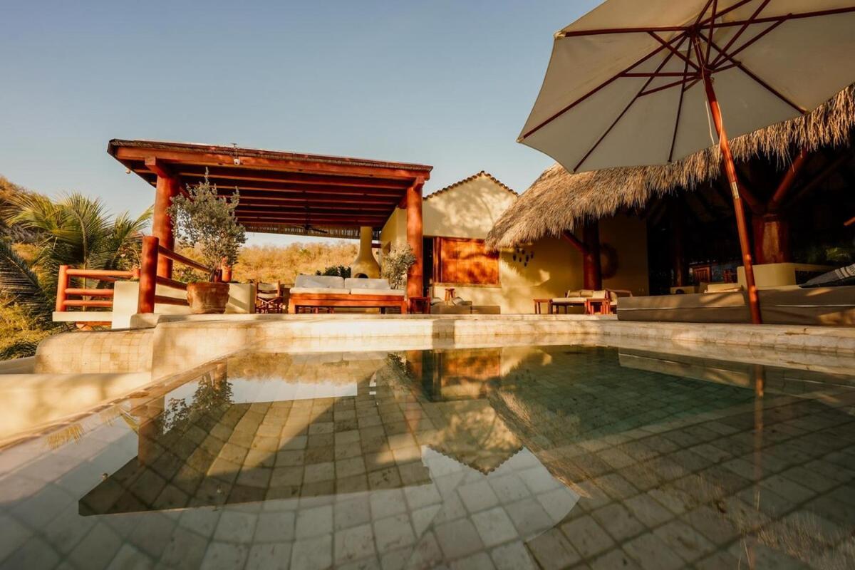 Dream Villa With Private Beach And Catering Zihuatanejo Exterior photo
