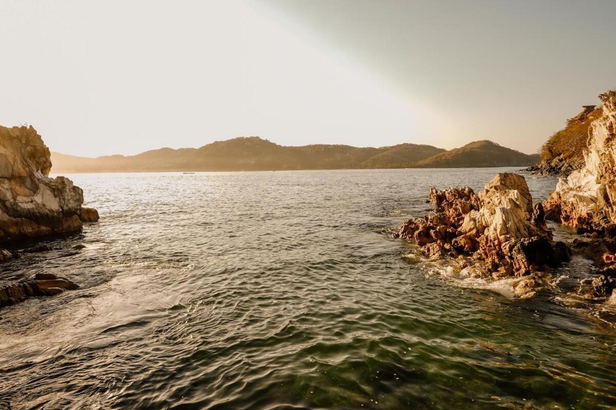 Dream Villa With Private Beach And Catering Zihuatanejo Exterior photo